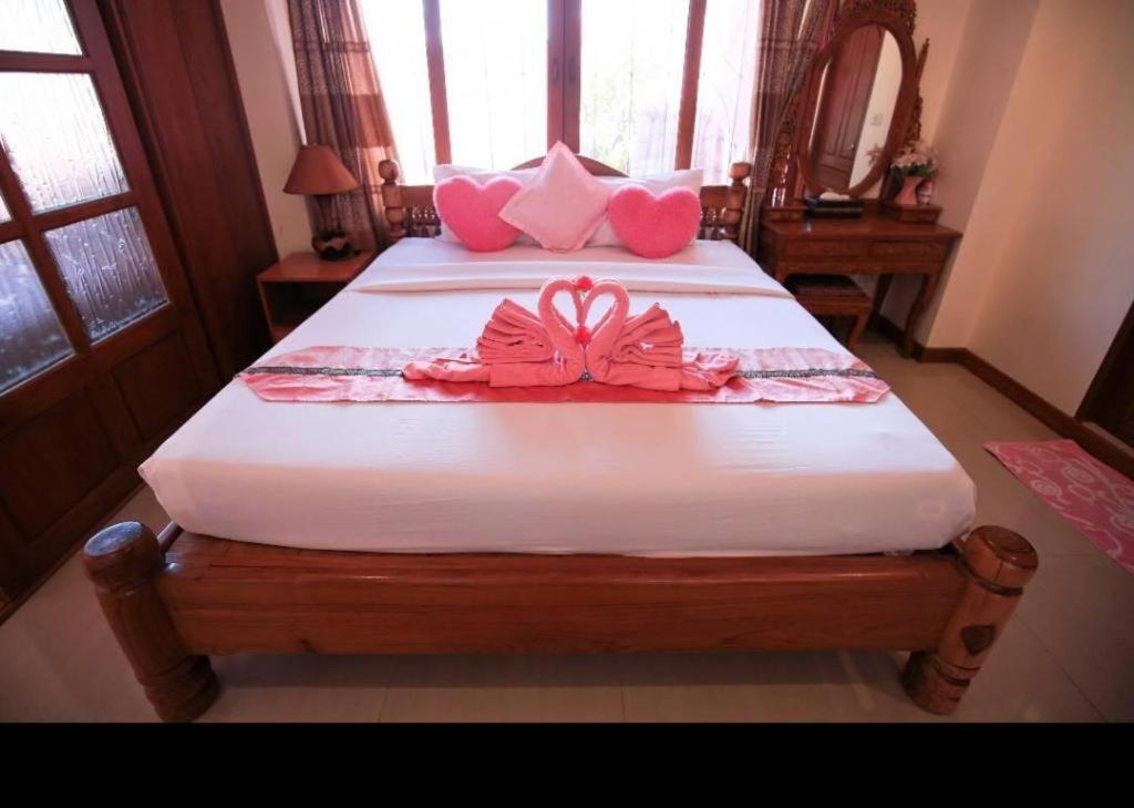 Ngamta Hotel Mae Hong Son Esterno foto