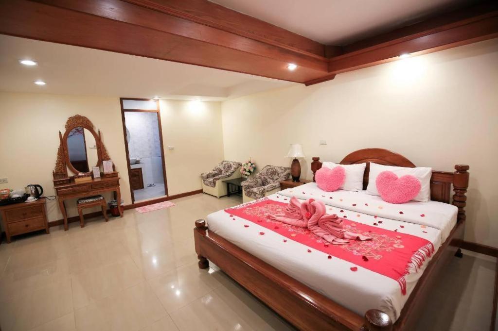Ngamta Hotel Mae Hong Son Esterno foto