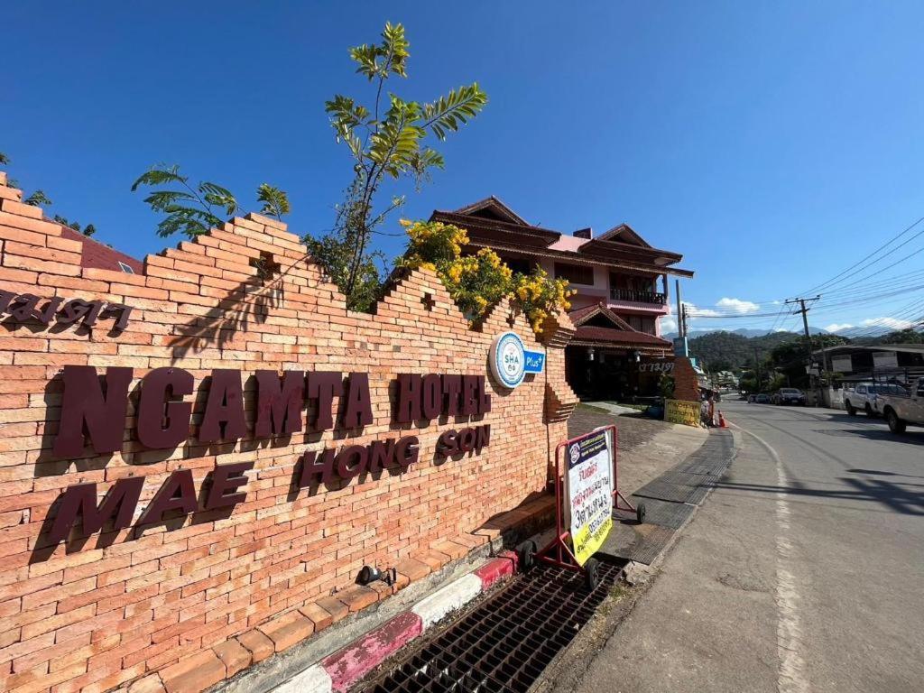 Ngamta Hotel Mae Hong Son Esterno foto