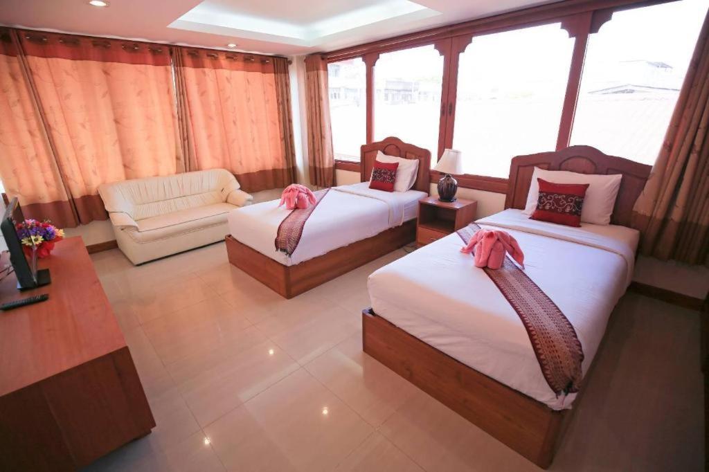 Ngamta Hotel Mae Hong Son Esterno foto