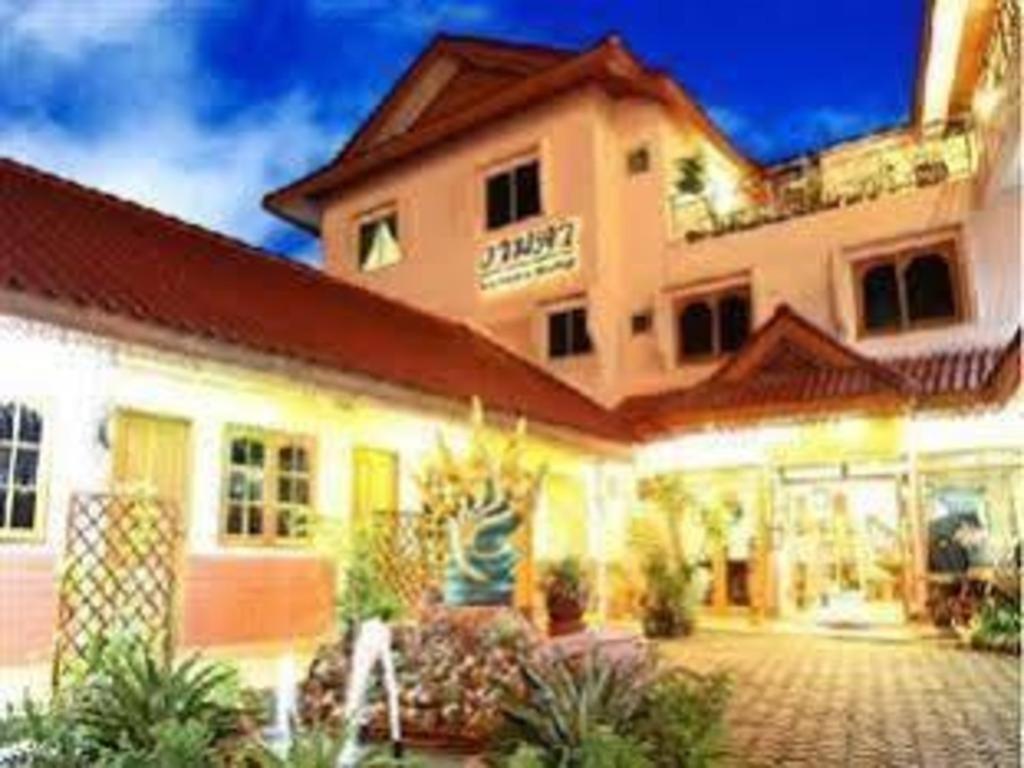 Ngamta Hotel Mae Hong Son Esterno foto