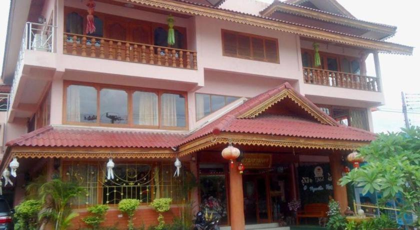 Ngamta Hotel Mae Hong Son Esterno foto