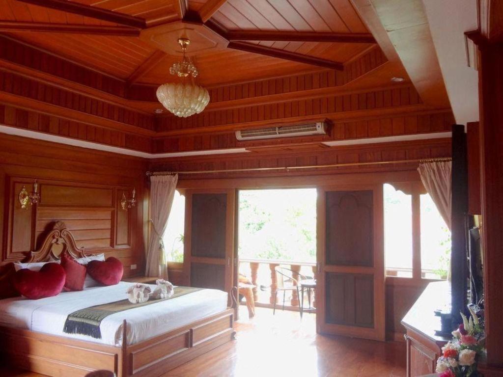 Ngamta Hotel Mae Hong Son Esterno foto