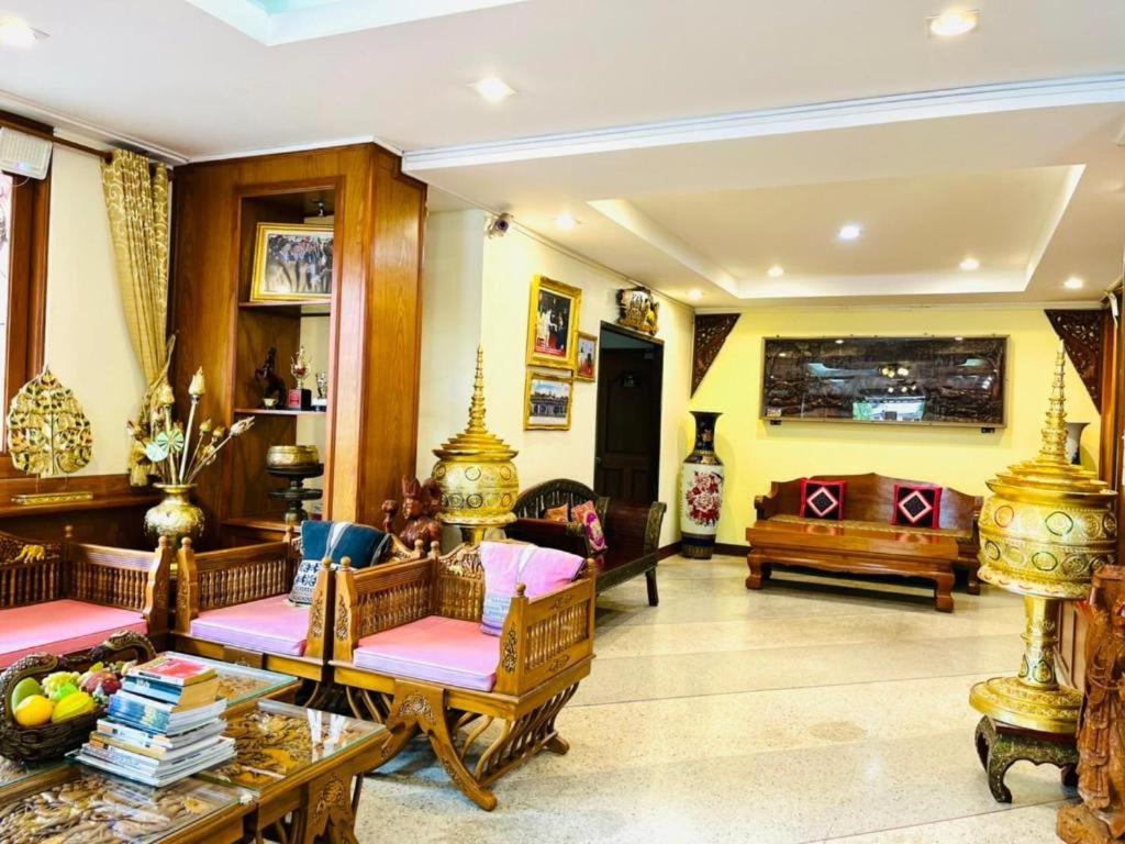Ngamta Hotel Mae Hong Son Esterno foto