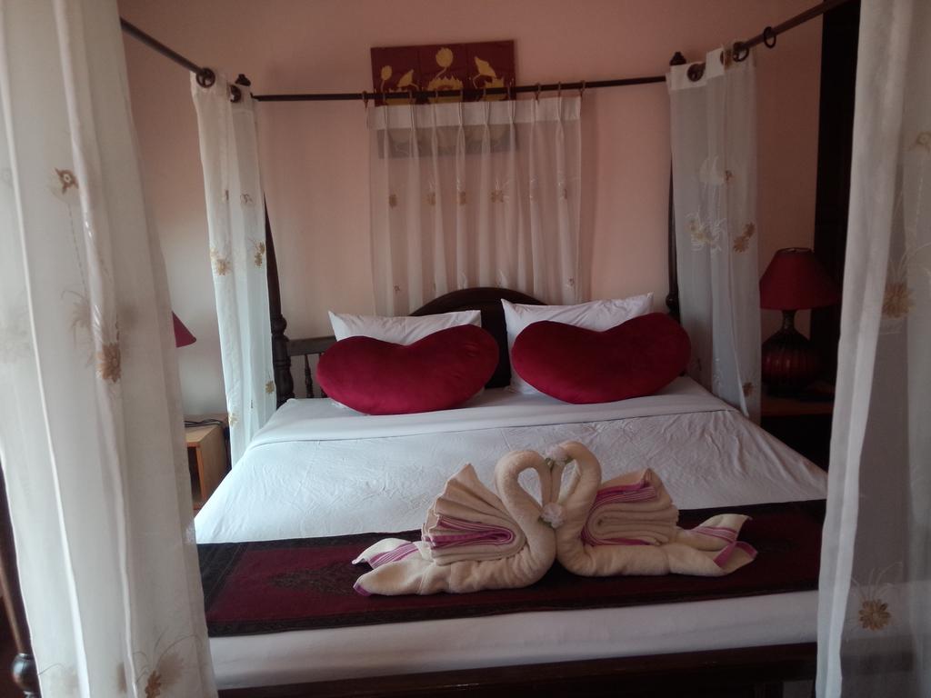 Ngamta Hotel Mae Hong Son Esterno foto